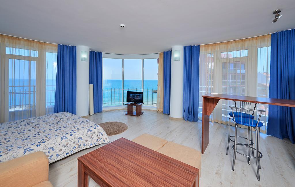 Family Hotel Regata Ahyolu Dış mekan fotoğraf